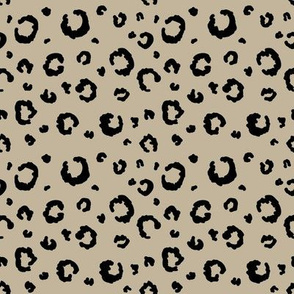 Digital Leopard - Neutral