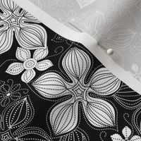 Tropic Floral Black and White