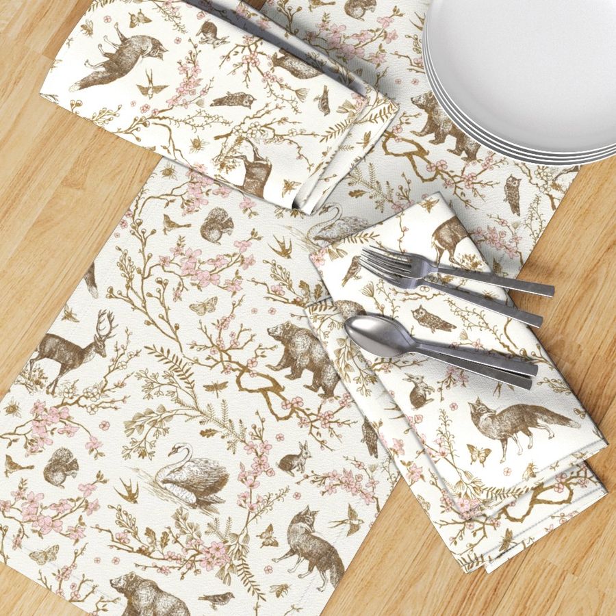 HOME_GOOD_TABLE_RUNNER