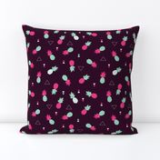 Geometric pineapple fruit hot tropical summer print in pink