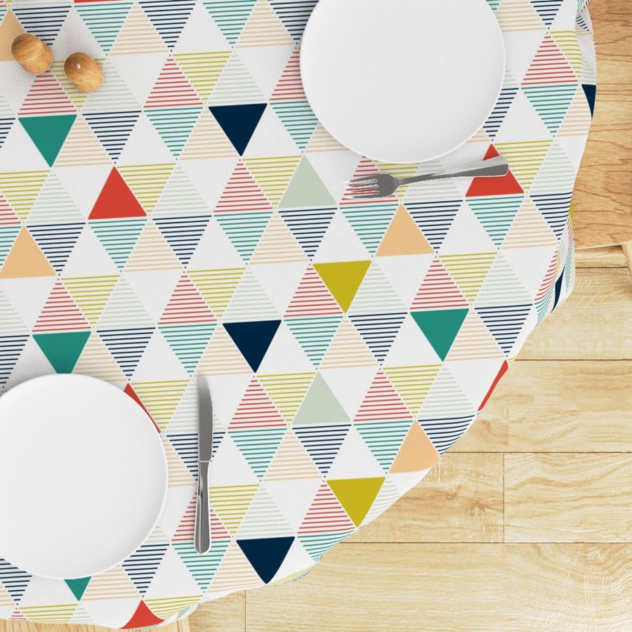 HOME_GOOD_ROUND_TABLE_CLOTH