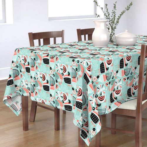 HOME_GOOD_RECTANGULAR_TABLE_CLOTH