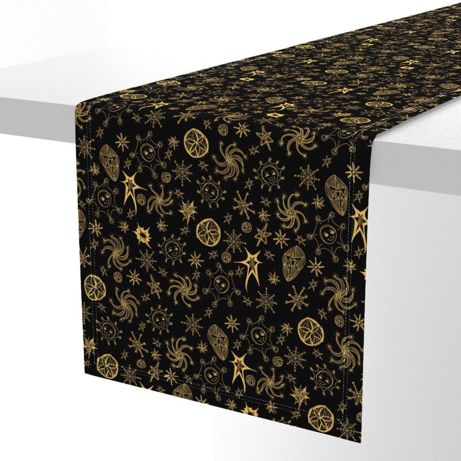 HOME_GOOD_TABLE_RUNNER