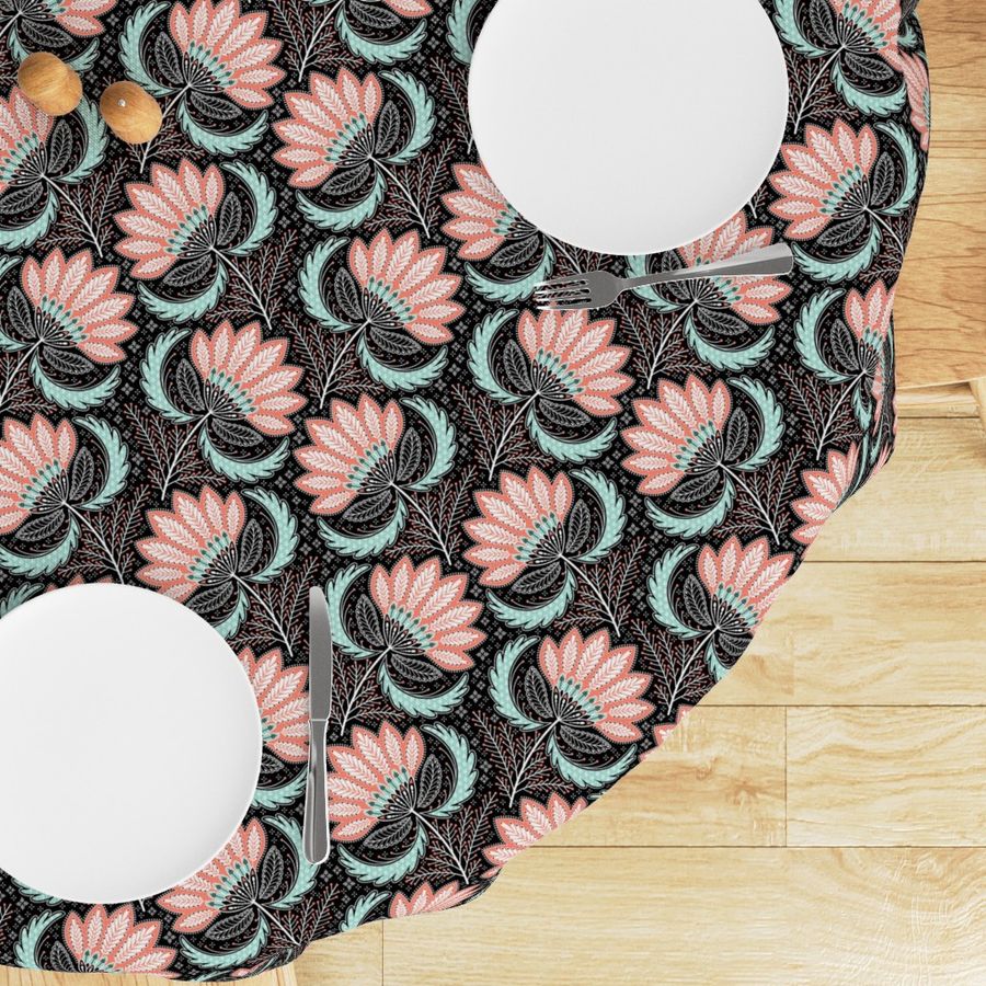 HOME_GOOD_ROUND_TABLE_CLOTH