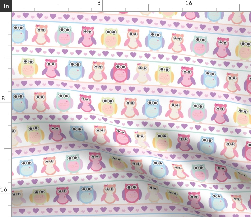 Cute Owls Line Up Large Scale