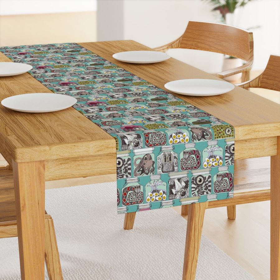 HOME_GOOD_TABLE_RUNNER