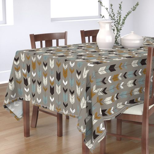 HOME_GOOD_RECTANGULAR_TABLE_CLOTH