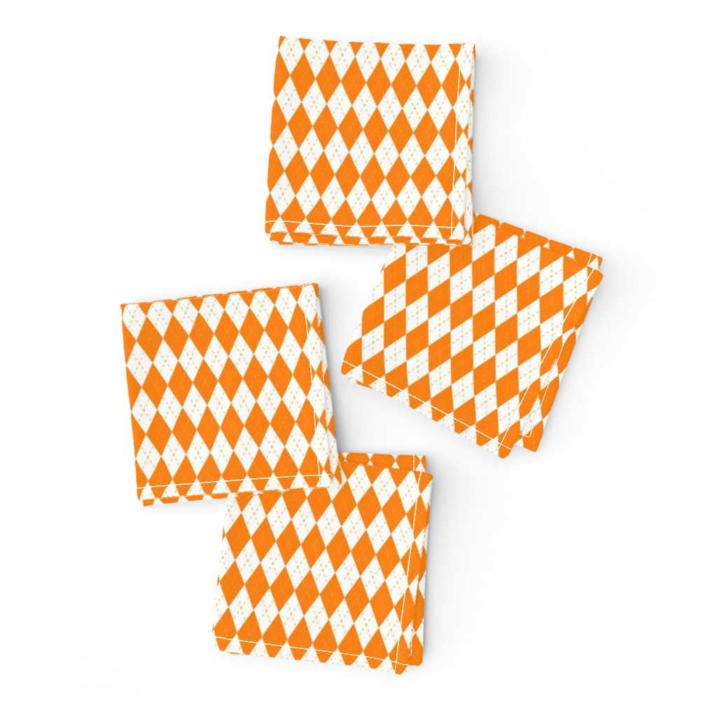 Argyle oranges/White