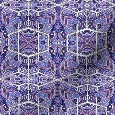 Purple Paisley Flower Squirm