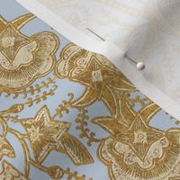 Paisley Lace ~ Gilt on Dauphine and Versailles Fog 
