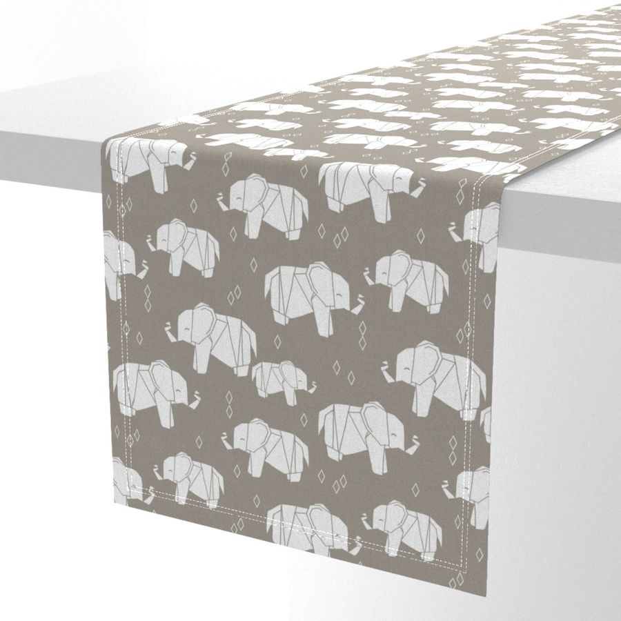 HOME_GOOD_TABLE_RUNNER