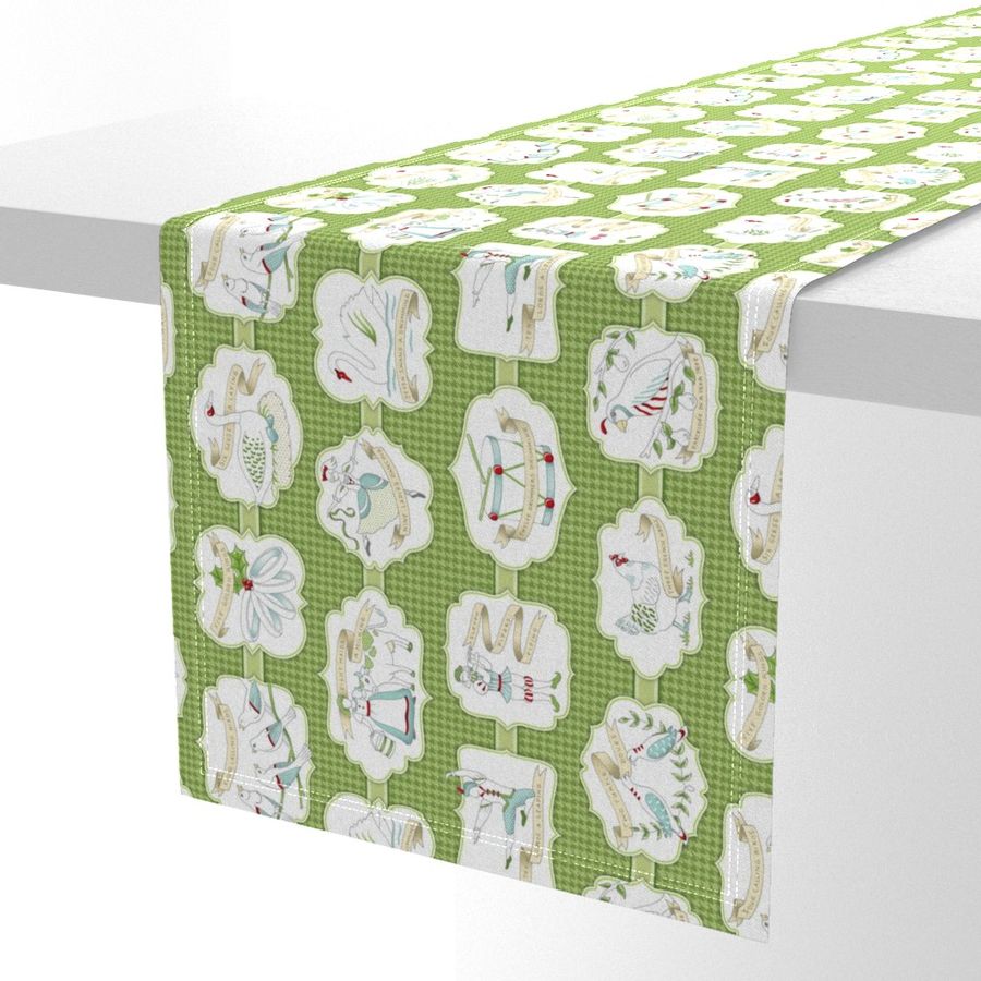 HOME_GOOD_TABLE_RUNNER