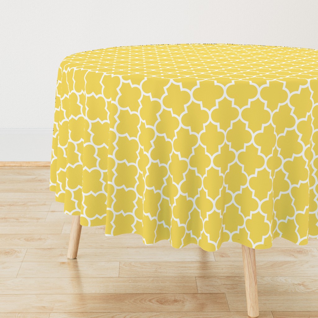 quatrefoil LG butter yellow