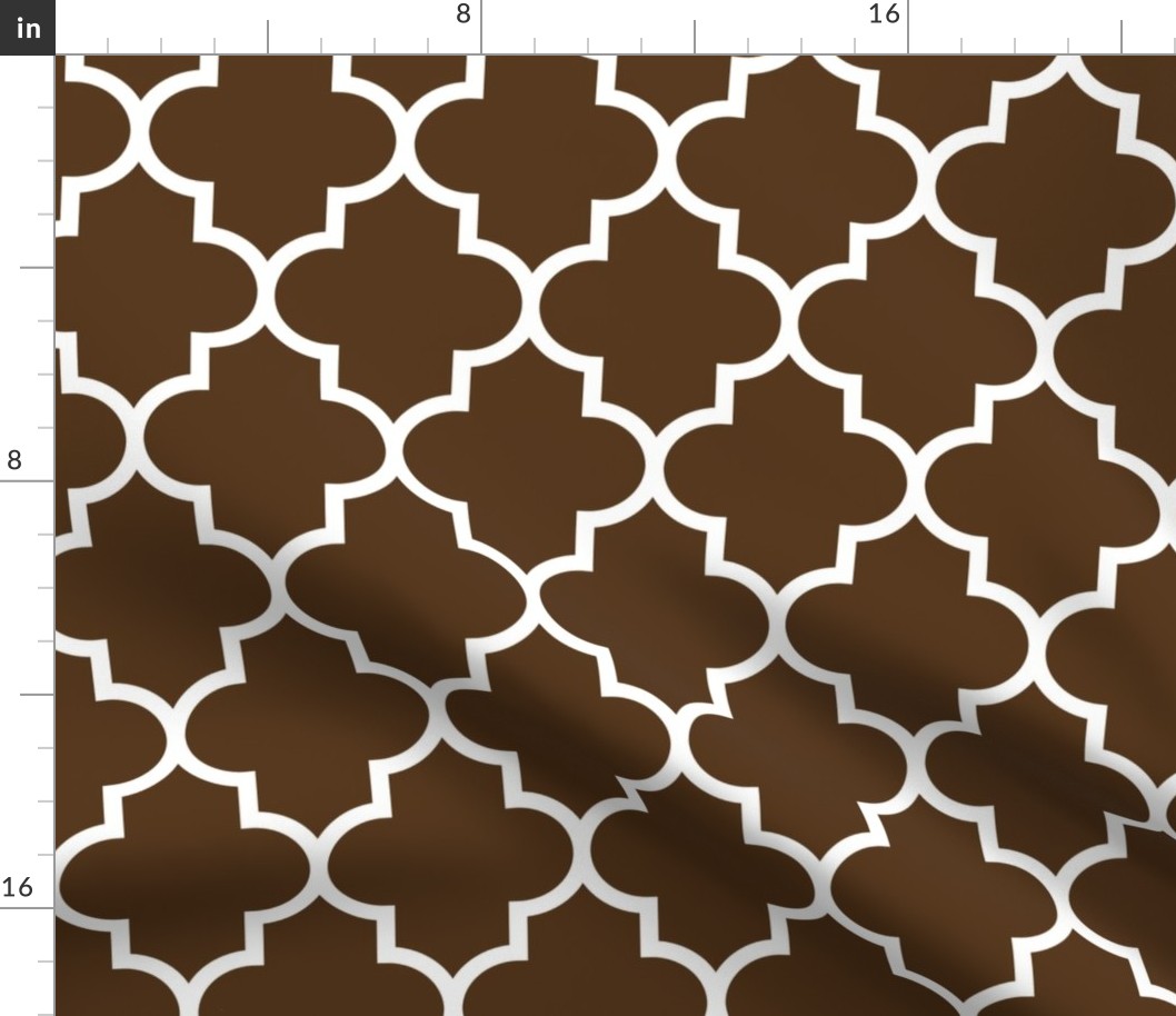 quatrefoil LG brown