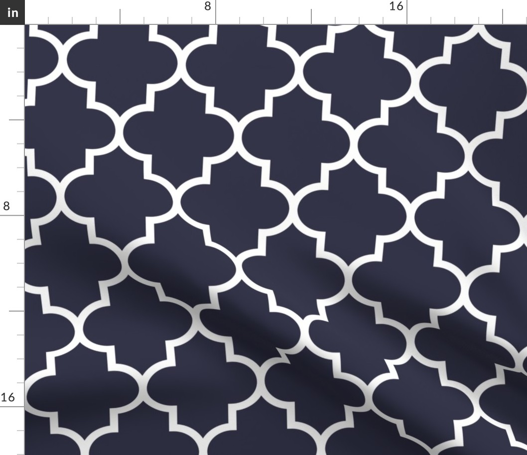 quatrefoil LG midnight blue