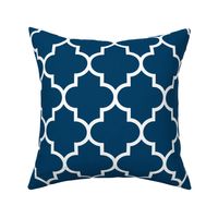 quatrefoil LG navy blue