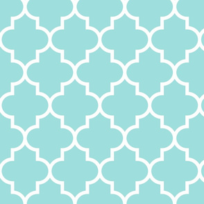 quatrefoil LG light teal