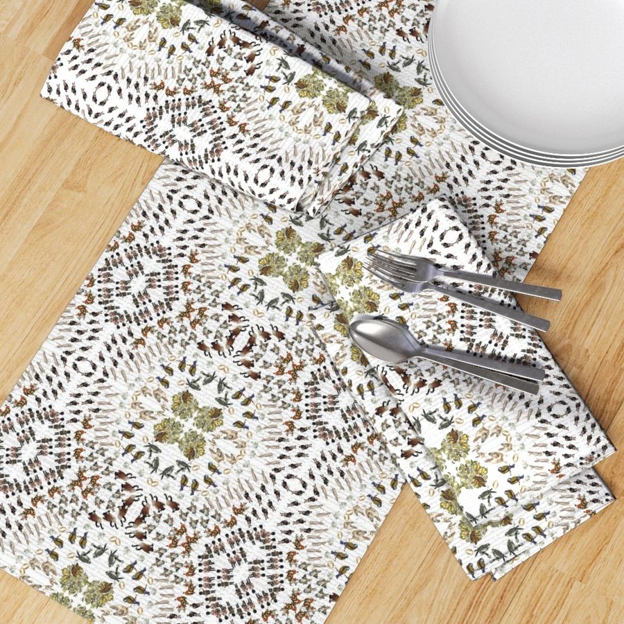 HOME_GOOD_TABLE_RUNNER