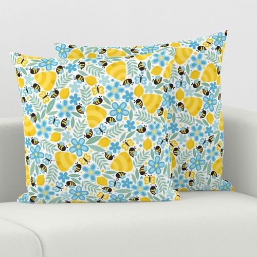 HOME_GOOD_SQUARE_THROW_PILLOW