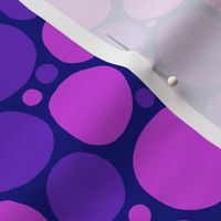 Spots in pink and purple