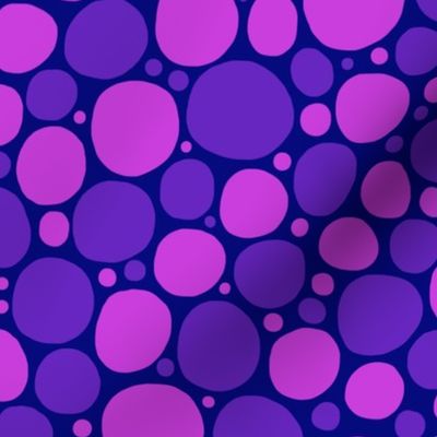 Spots in pink and purple