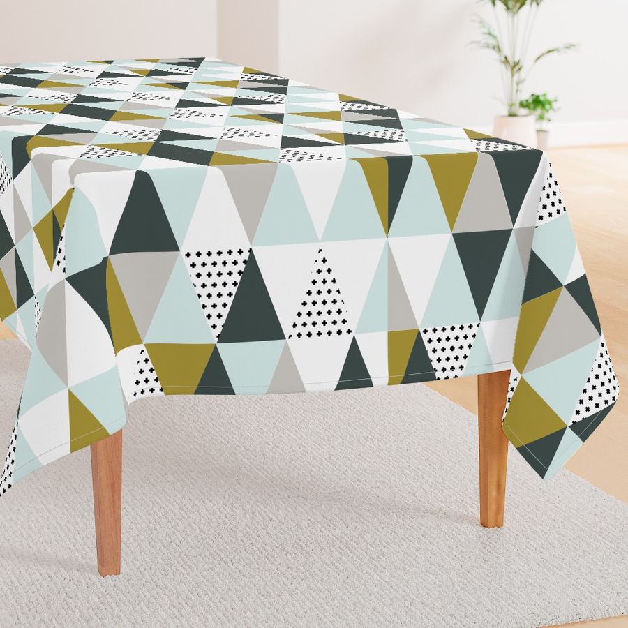 HOME_GOOD_RECTANGULAR_TABLE_CLOTH