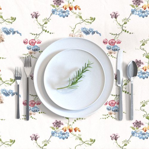 HOME_GOOD_RECTANGULAR_TABLE_CLOTH