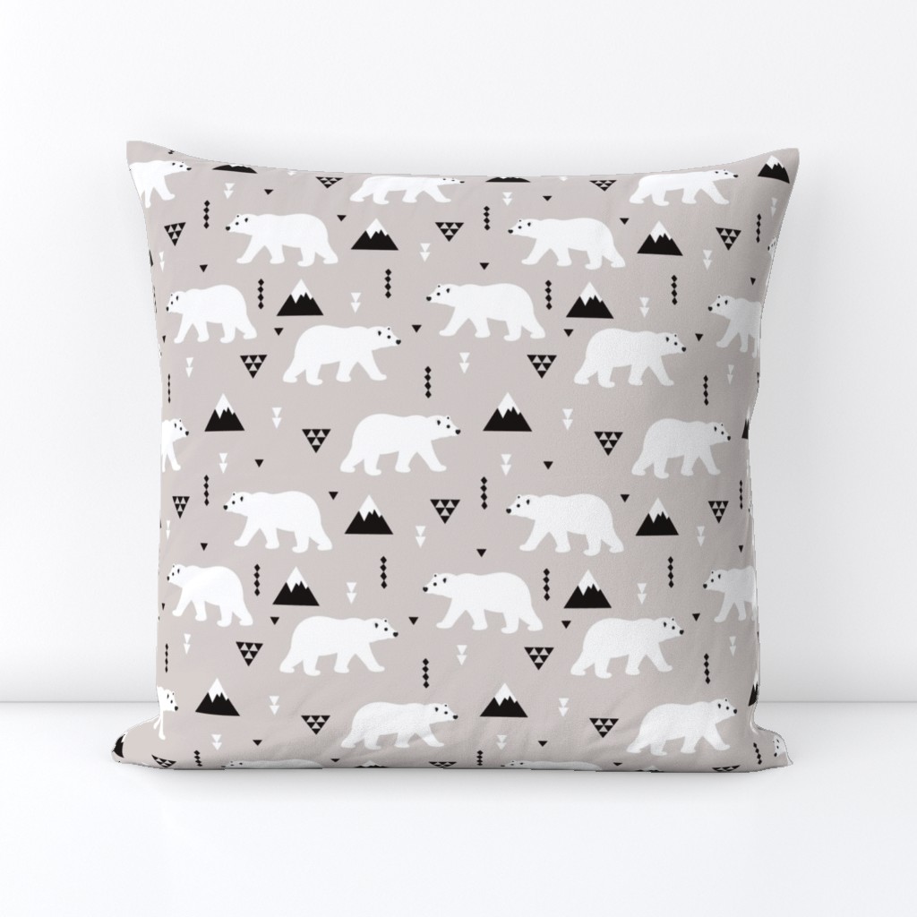 Cute polar bear winter mountain geometric triangle print XL