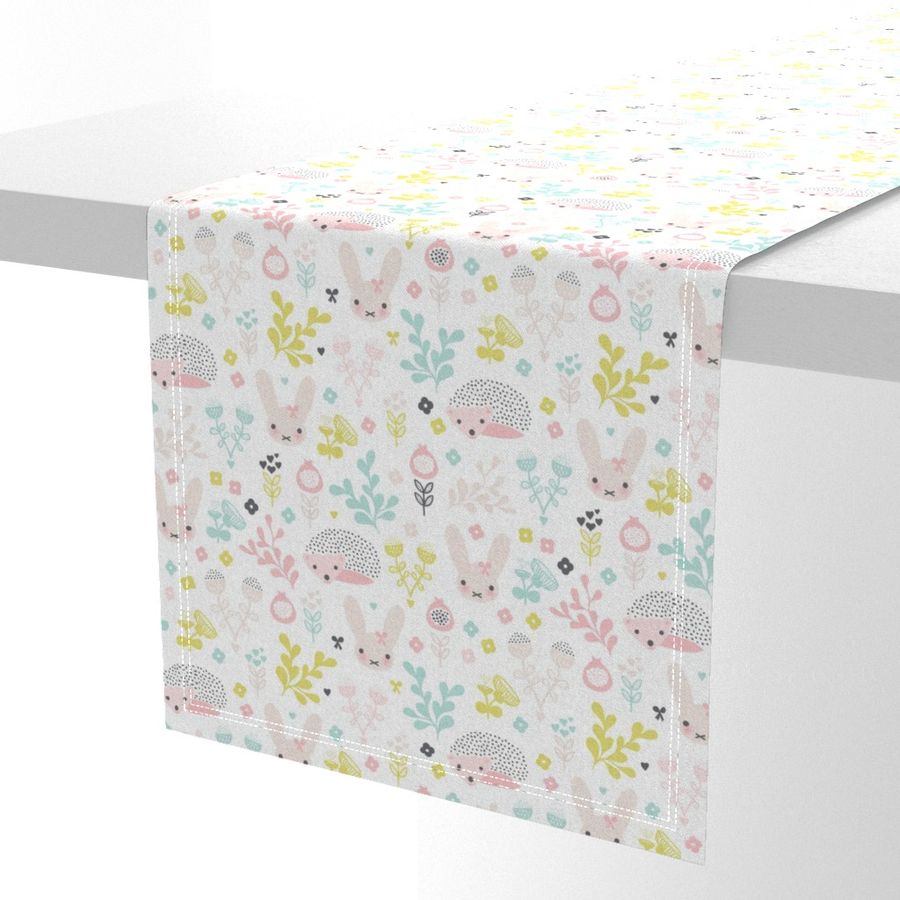 HOME_GOOD_TABLE_RUNNER