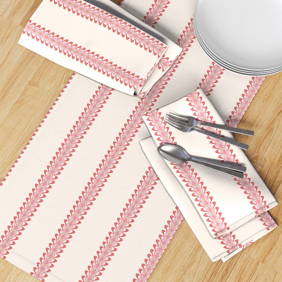 HOME_GOOD_TABLE_RUNNER