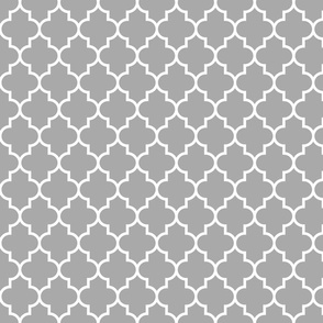 quatrefoil MED grey