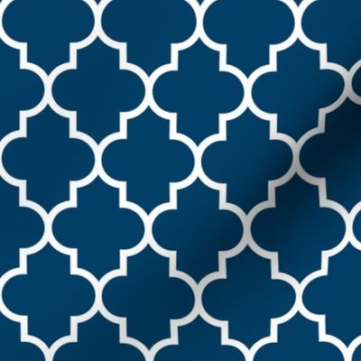 quatrefoil MED navy blue