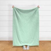 quatrefoil MED ice mint green