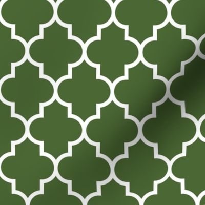 quatrefoil MED hunter green