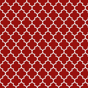 quatrefoil MED dark red