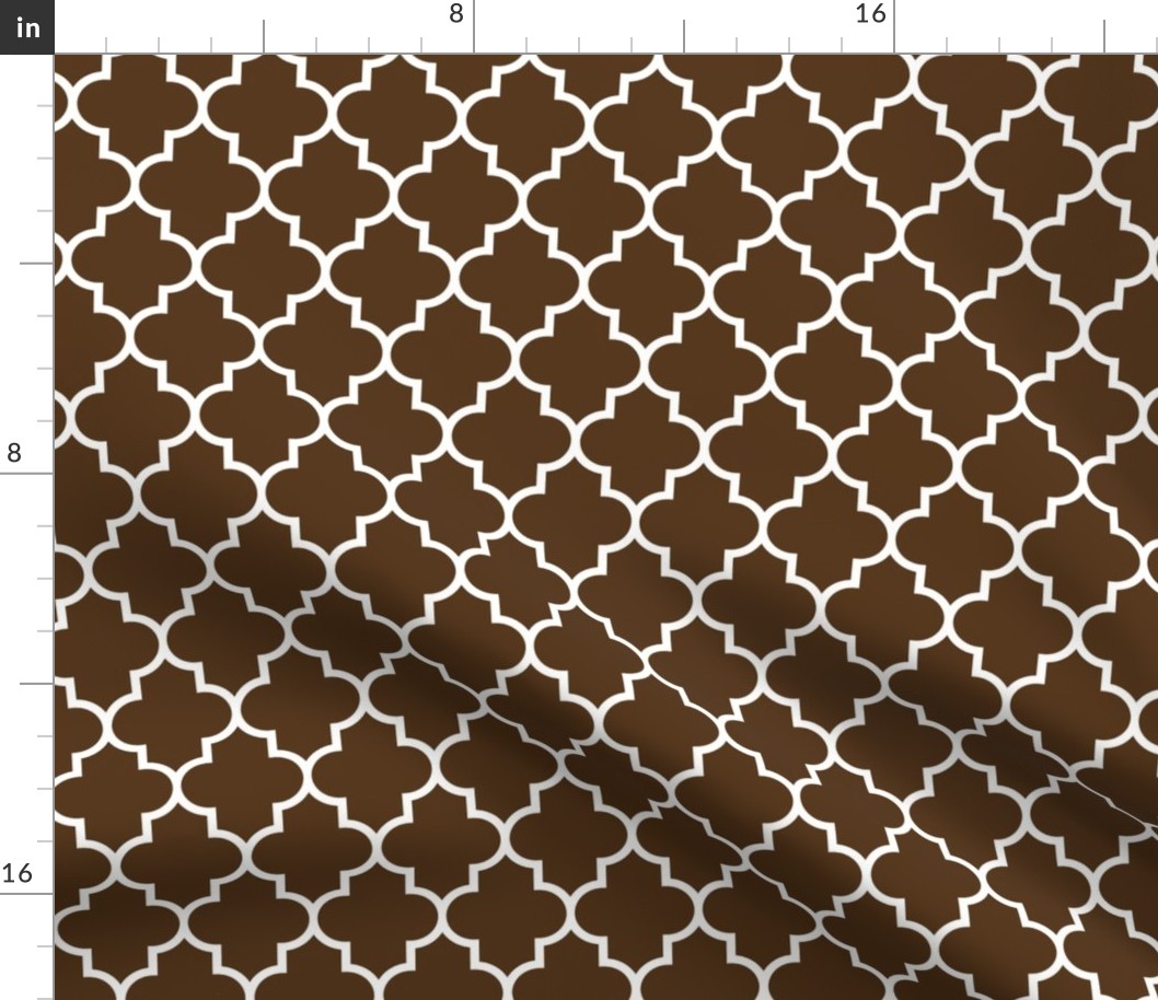 quatrefoil MED brown