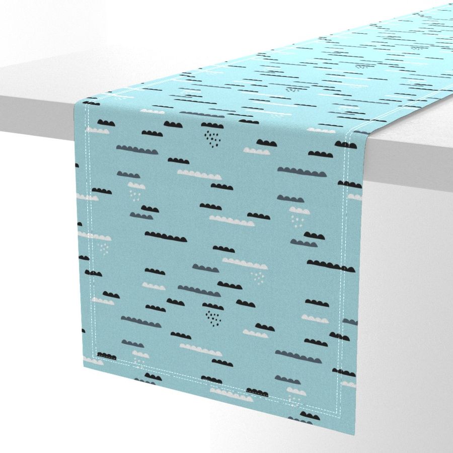 HOME_GOOD_TABLE_RUNNER