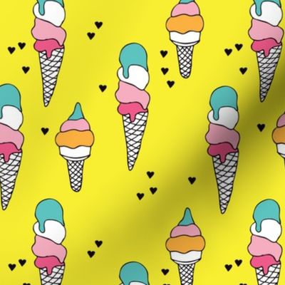 Hot summer yellow ice cream cone summer print for kids