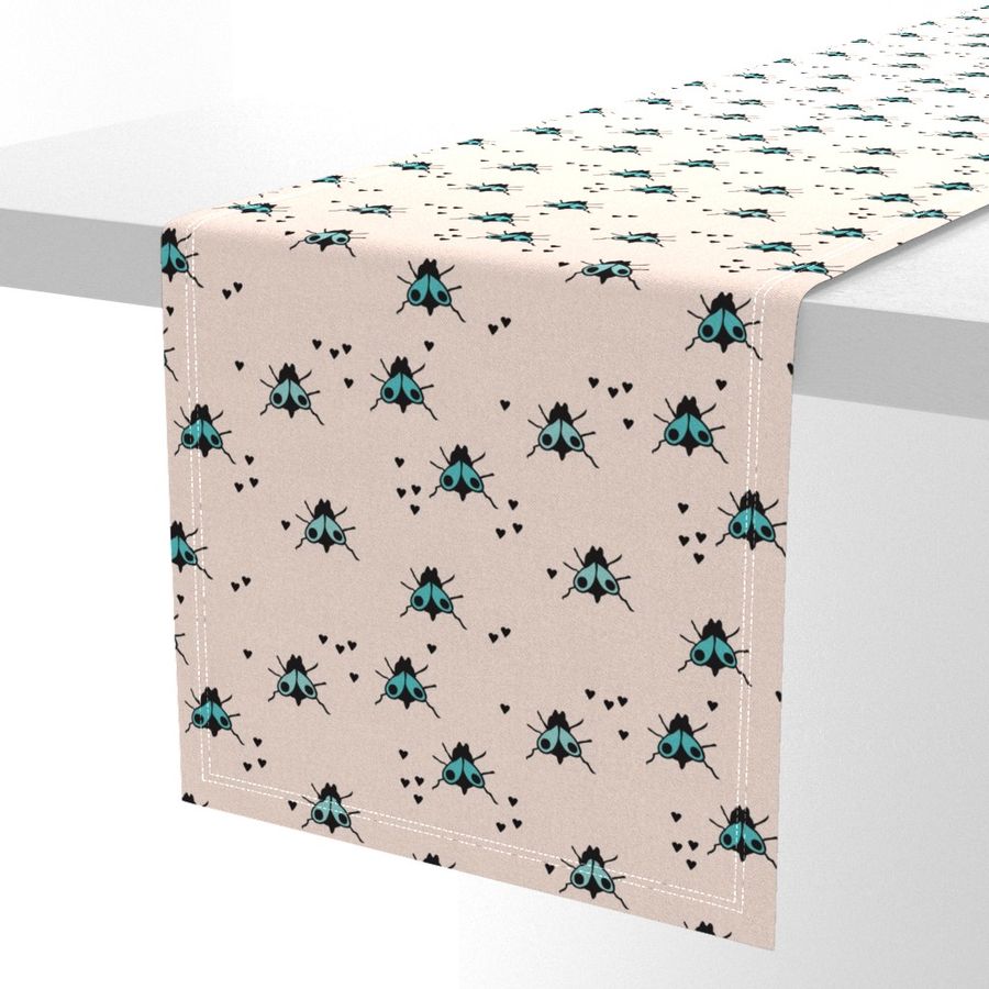 HOME_GOOD_TABLE_RUNNER