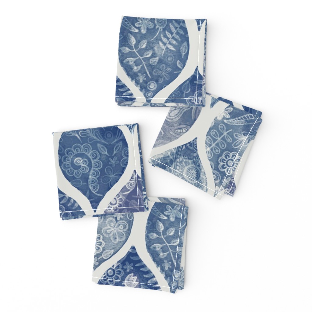 Denim Blues Doodle Decorated Watercolor Ogee Pattern