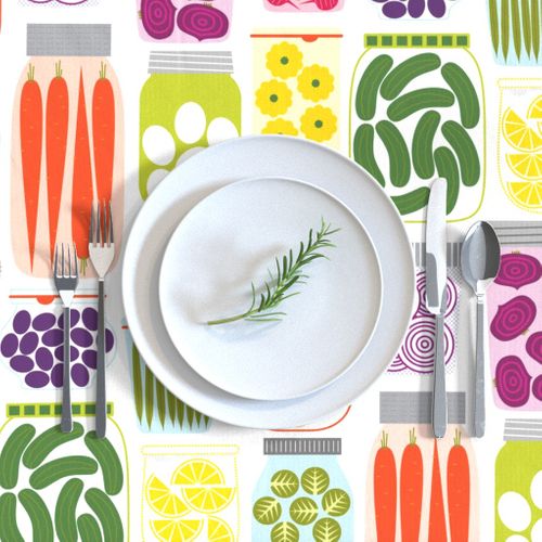 HOME_GOOD_RECTANGULAR_TABLE_CLOTH