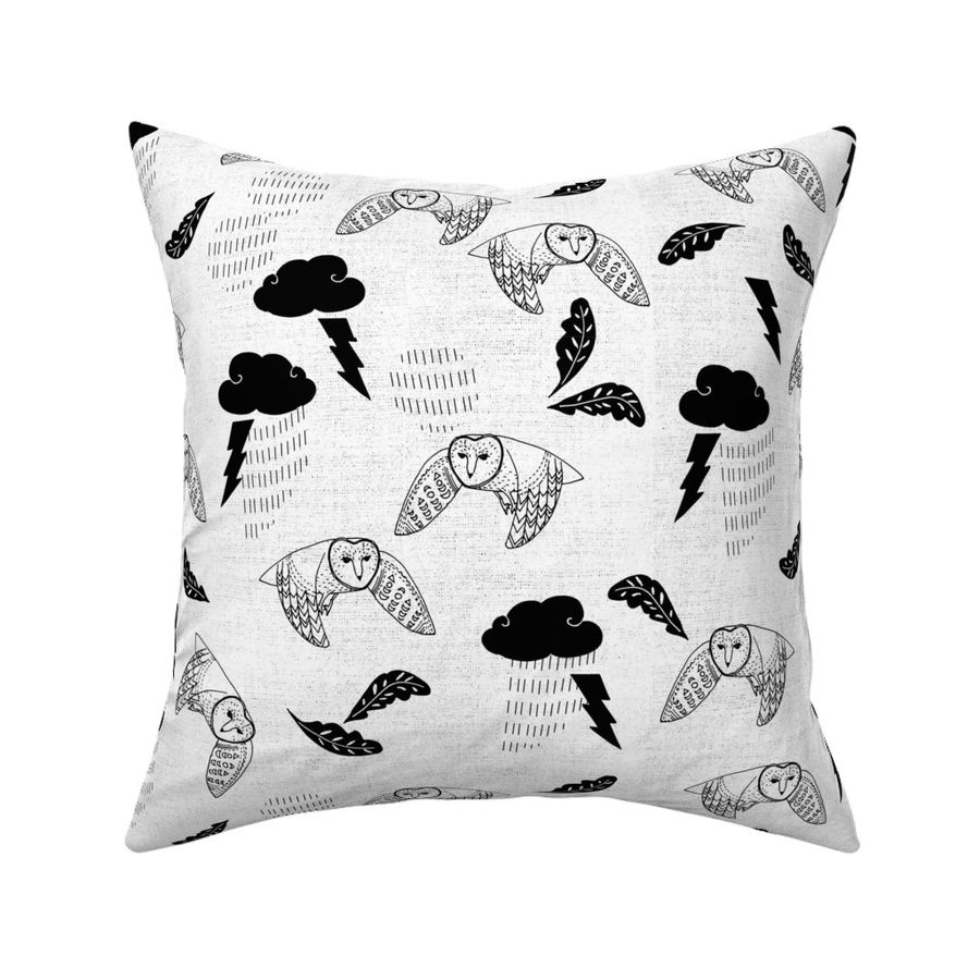 HOME_GOOD_SQUARE_THROW_PILLOW