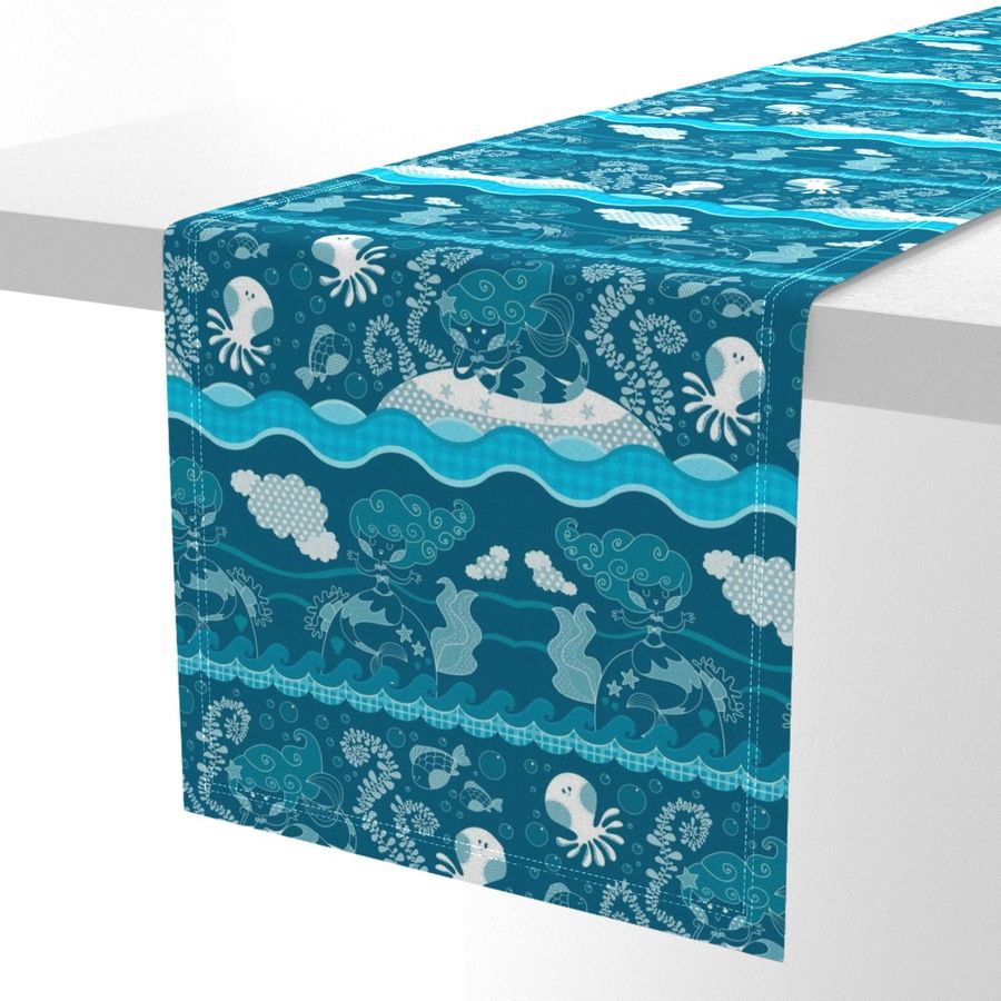 HOME_GOOD_TABLE_RUNNER