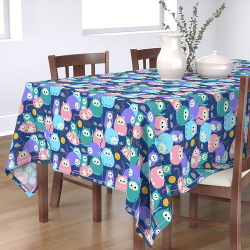 HOME_GOOD_RECTANGULAR_TABLE_CLOTH