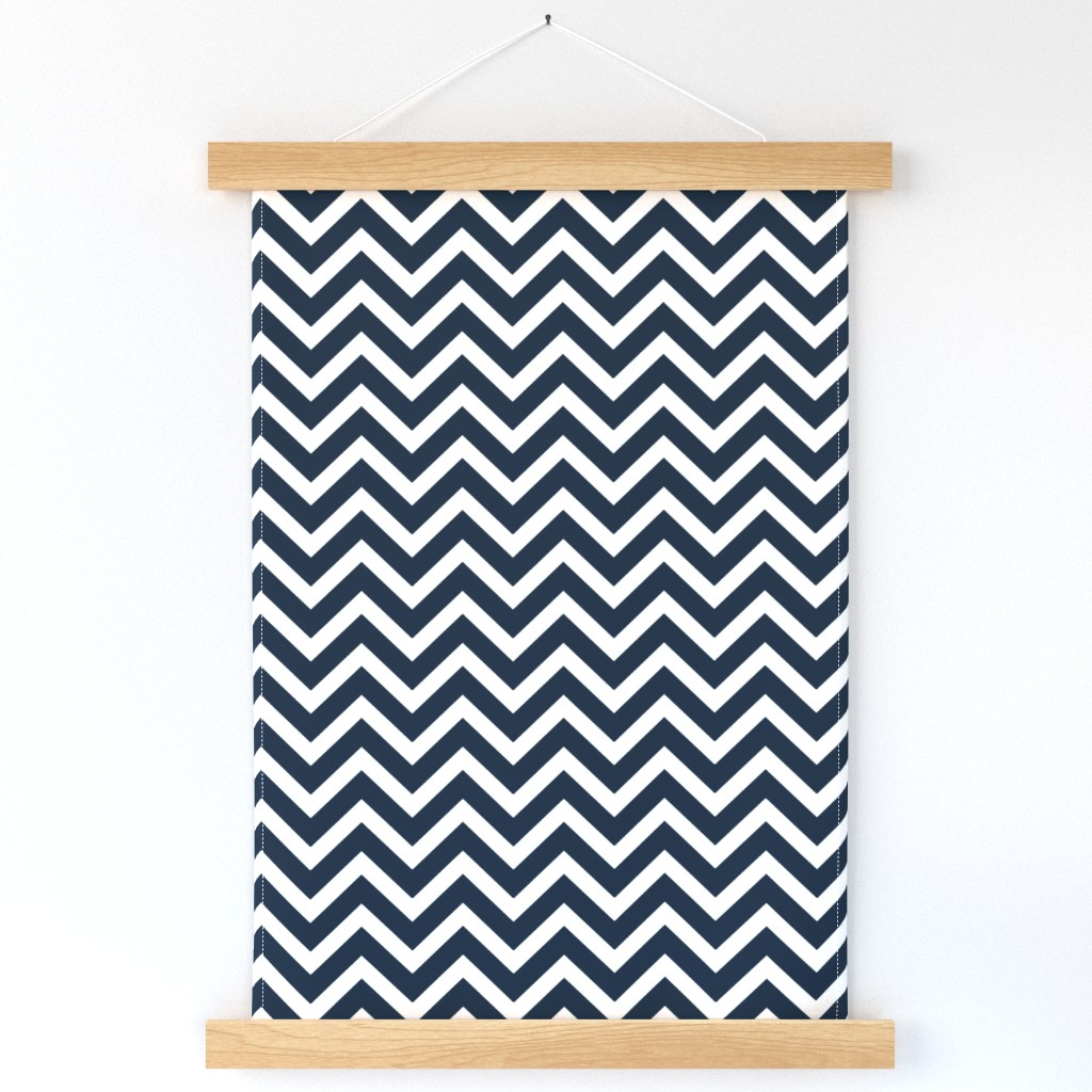  Chevron in Marine Navy and Seacap White Bands