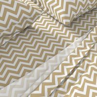 Chevron in Gold Wavy Zigzag