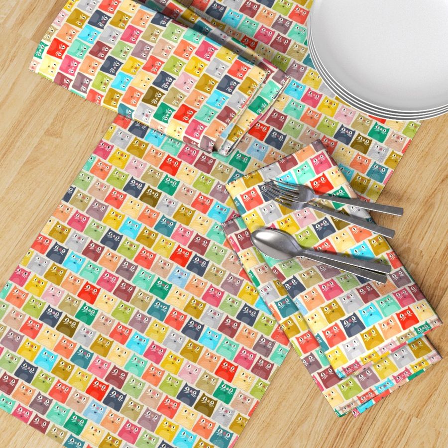 HOME_GOOD_TABLE_RUNNER