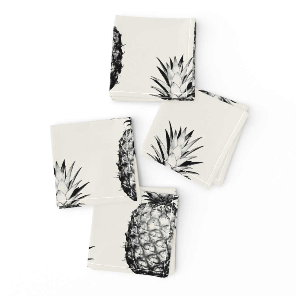 Pineapples black and cream large