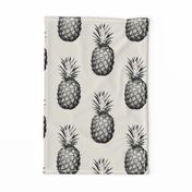 Pineapples black and cream large