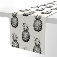 Pineapples black and cream large